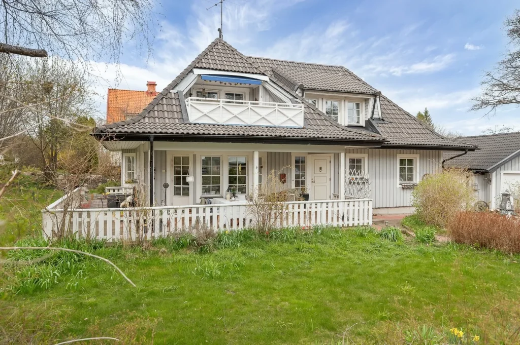 21. Tapetsering Sovrum Vardagsrum Villa Nacka Jarla